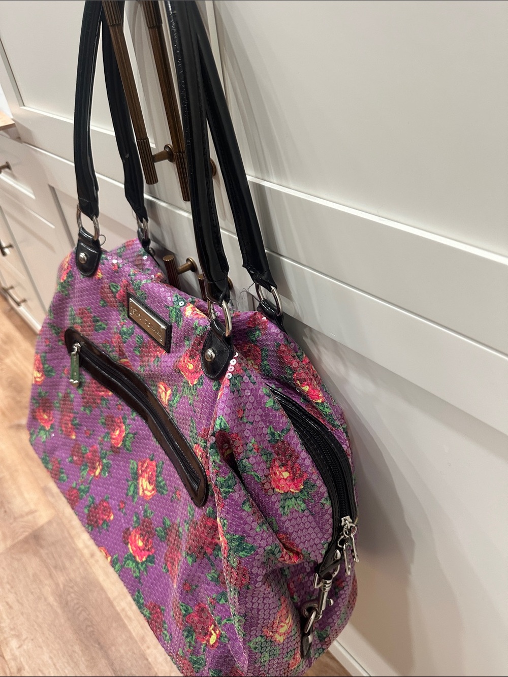 Betsey Johnson Purple Floral Travel Bag with Black Handles - Picture 4 of 9